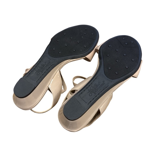 LifeStride Women's Yolo Wedge Sandal - Picture 7 of 7